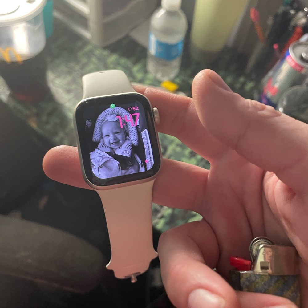 Apple Watch Series 6 - White